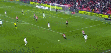 CBA杯战报：李炎哲20分6板，新疆95-94险胜深圳