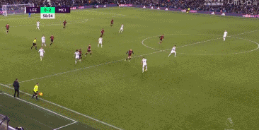 传记作者：亚马尔早期对莱万很不满，后来明白对方是想帮自己