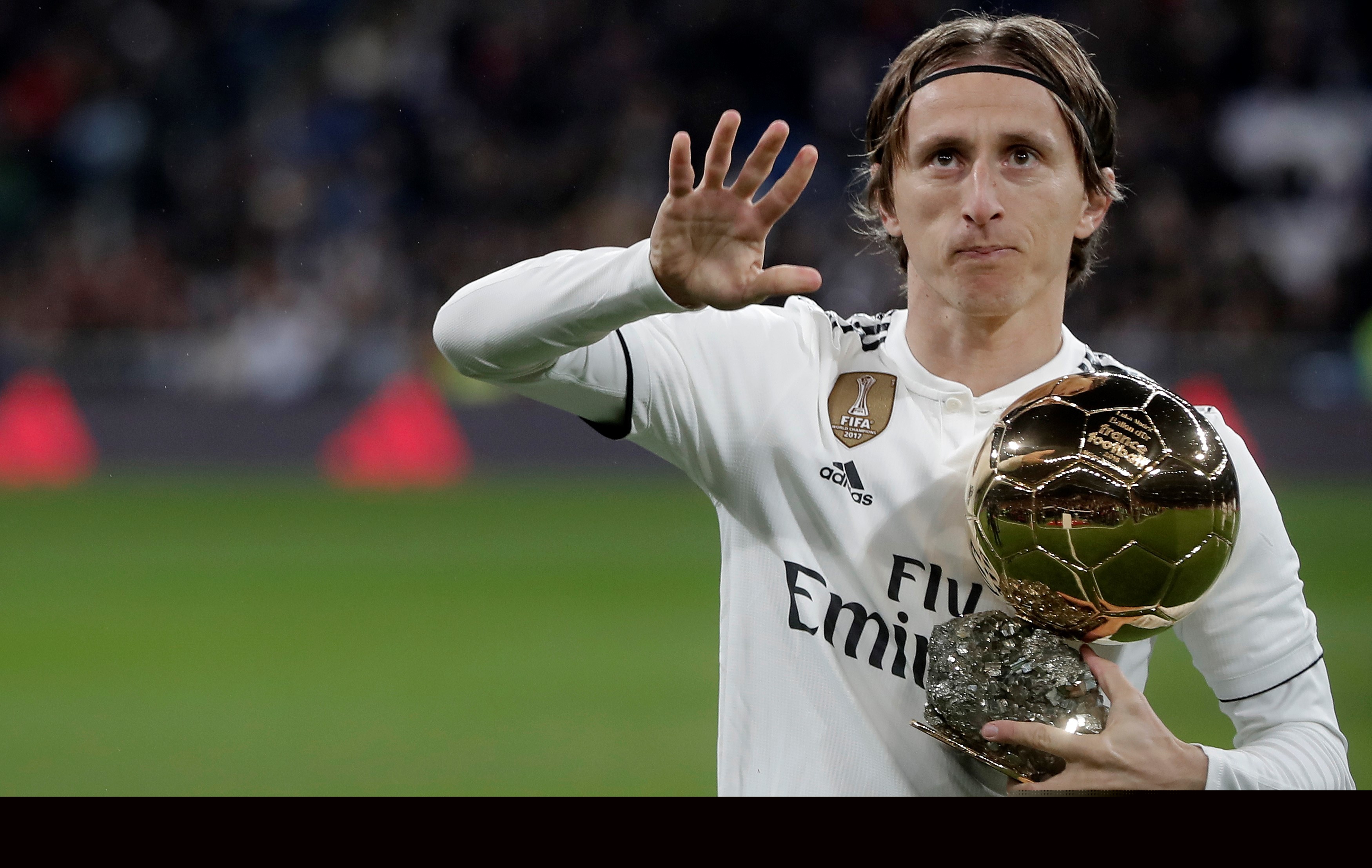 佩杜拉：国米没有冬窗签邓弗里斯替补的计划，会等恩里克适应