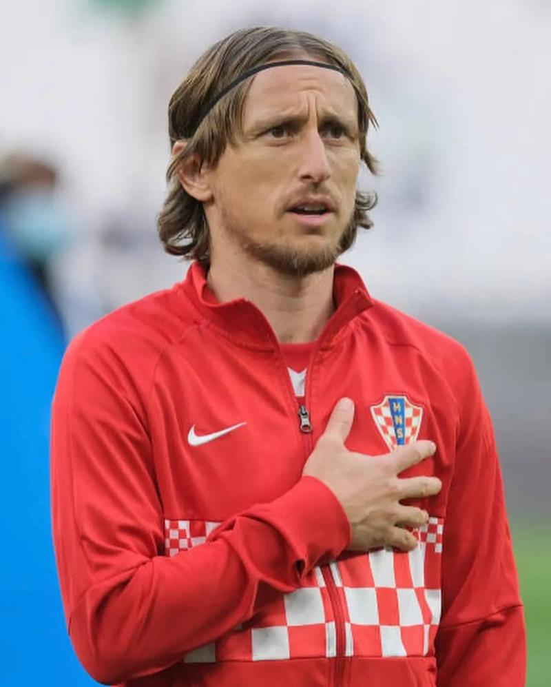 徐根宝：铜牌总比没牌好；希望上海能出现超过武磊的球员