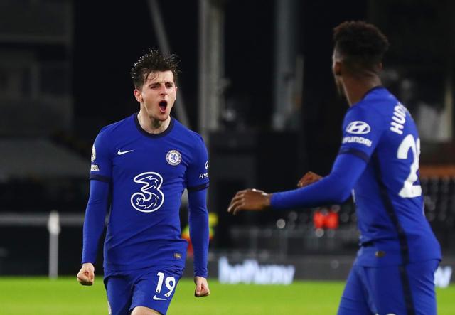 皇马客场3-0击败毕巴，阿诺德表现神勇但伤退，展现世界级水准，但伤病困扰持续。