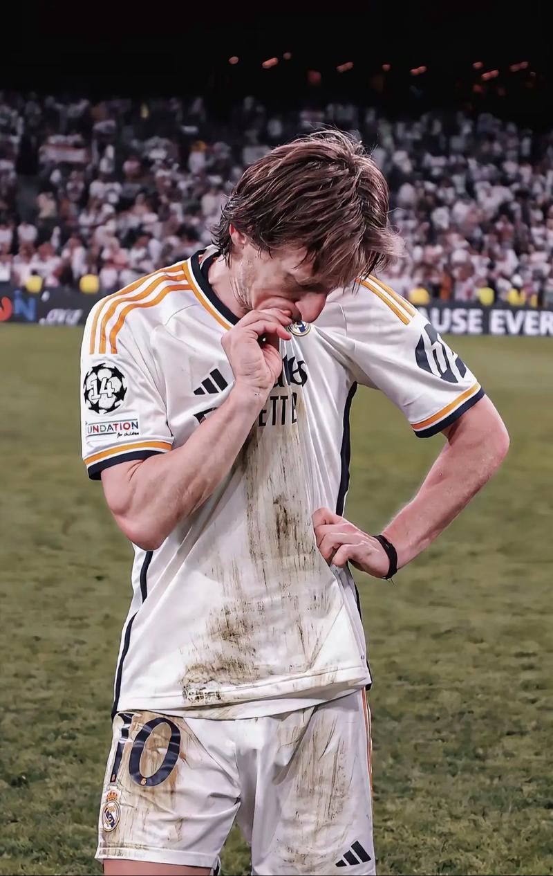 皇马高层聚焦伤病潮，矛头指向体能教练