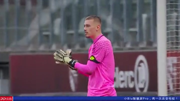 王钰栋三线作战不停歇，中超、U21联赛及国字号密集出战压力巨大（王钰栋连轴三线出击：中超、U21与国字号密集登场压力陡增）