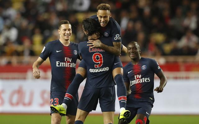 赛场急救法鹰球员，汉堡中卫武什科维奇获德甲12月公平竞赛奖（因赛场急救法鹰球员，汉堡中卫武什科维奇当选德甲12月公平竞赛奖）