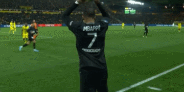 26分高调逆袭！桑德兰复古流球风爆火，熬过非洲杯就冲欧战？（26分强势回升！桑德兰复古风爆红，挺过非洲杯就剑指欧战？）